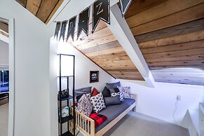 66SL - Hot Tub - WiFi - 3+ Bedroom - Sleeps 10