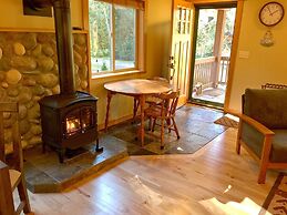 65GS - Hot Tub - Wi-Fi - Pets Ok - BBQ - Sleeps 10