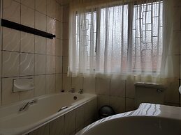 Port Edward Holiday Resort