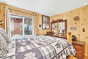 Cottage in the Pines#1667