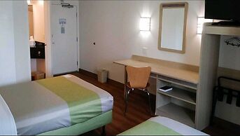 Studio 6 Brownsville, TX