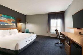 La Quinta Inn & Suites by Wyndham College Station North