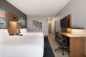 La Quinta Inn & Suites by Wyndham College Station North