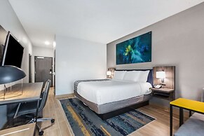 La Quinta Inn & Suites by Wyndham Galveston West Seawall