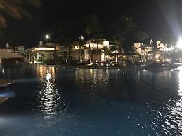 Golf Ville Resorts Suites