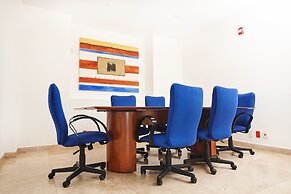 BH Business Hotel Group