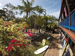 Cool Bananas Backpackers