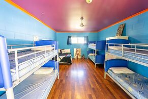 Cool Bananas Backpackers