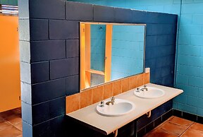 Cool Bananas Backpackers