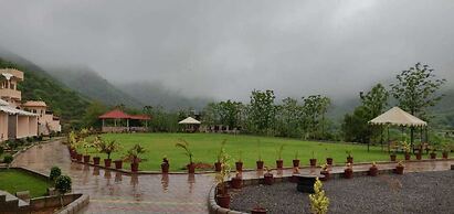 Kavish Holiday Hill Resort