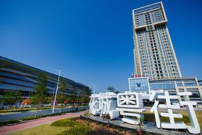 Yue Tu Apartment Hotel