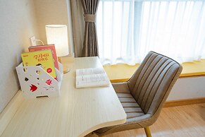 Yue Tu Apartment Hotel