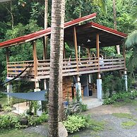 Kahanamoku Bed & Breakfast