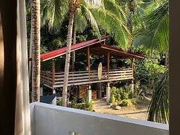 Kahanamoku Bed & Breakfast