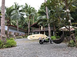 Kahanamoku Bed & Breakfast