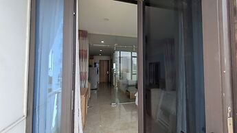 Blue S Hotel & Apartment