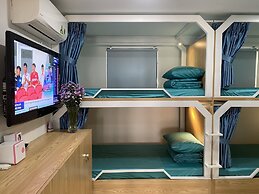 Blue S Hotel & Apartment