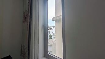 Blue S Hotel & Apartment