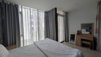 Blue S Hotel & Apartment
