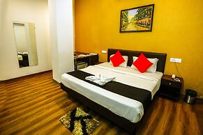 Airport Hotel Tashree