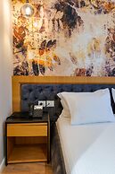 Lord Hotel & Restaurant at AutoStation