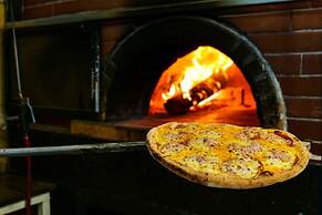 Lord Hotel & Restaurant at AutoStation