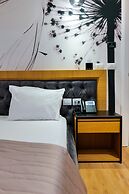 Lord Hotel & Restaurant at AutoStation