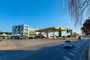 Lord Hotel & Restaurant at AutoStation