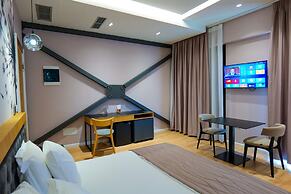 Lord Hotel & Restaurant at AutoStation