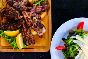 Lord Hotel & Restaurant at AutoStation