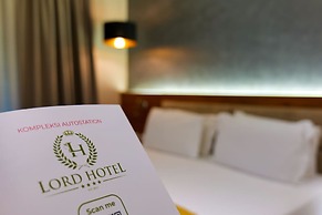 Lord Hotel & Restaurant at AutoStation