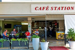 Lord Hotel & Restaurant at AutoStation