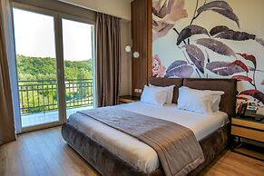 Lord Hotel & Restaurant at AutoStation