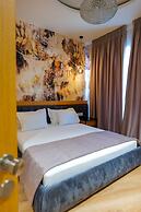 Lord Hotel & Restaurant at AutoStation