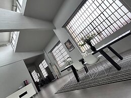 Loft Navigli with Private Garden