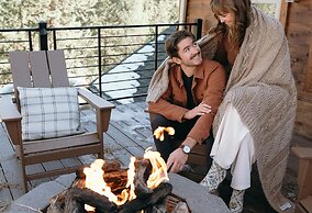 Juniper Lodge & Treehouses