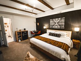 Juniper Mountain House