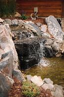 Juniper Lodge & Treehouses