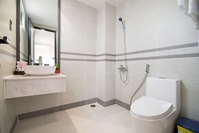 Bin Bin Hotel 7 - Near Ton Duc Thang University