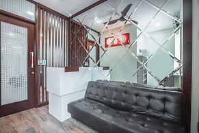 Super OYO 1487 Residence Khoe