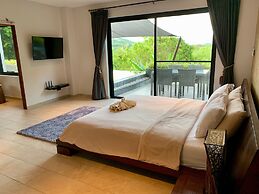 Apartment Villa Sanctuary With Private Pool