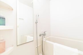 Shinsaibash East Nana Apartment · Junan