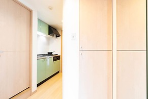 Shinsaibash East Nana Apartment · Junan