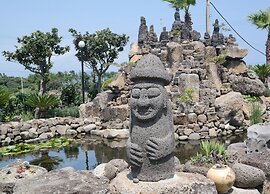 The Freedom - Hostel