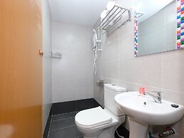 OYO 44043 First Garden Hotel