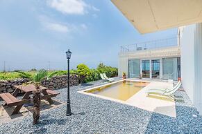 Namib Pool Villa Jeju
