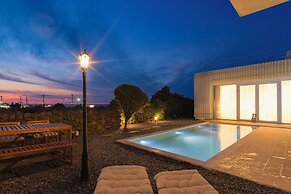 Namib Pool Villa Jeju