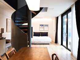 Namib Pool Villa Jeju