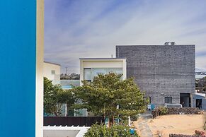 Namib Pool Villa Jeju