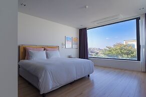 Namib Pool Villa Jeju